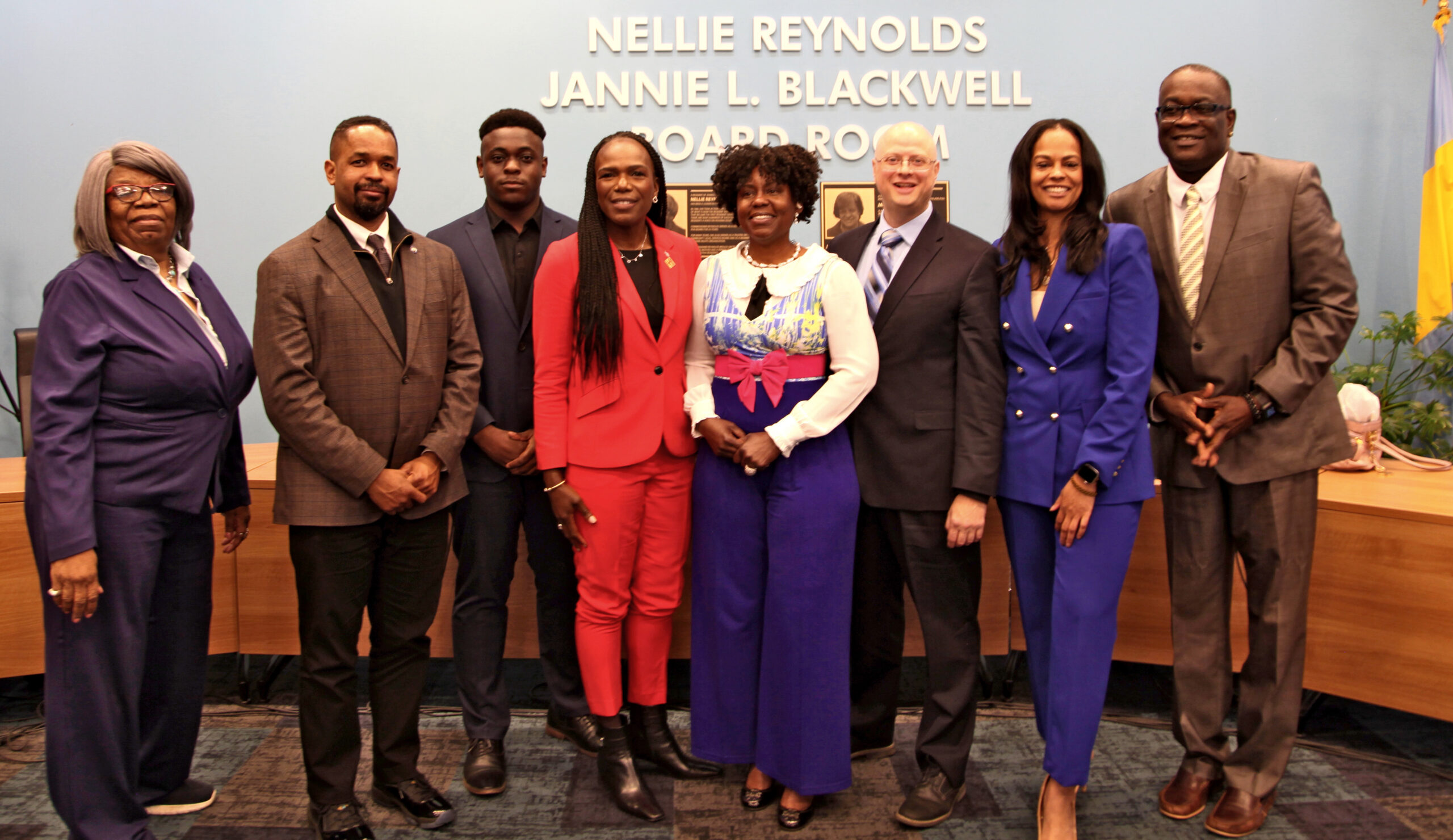 Congressional Forum – 254 of 301 edit crop